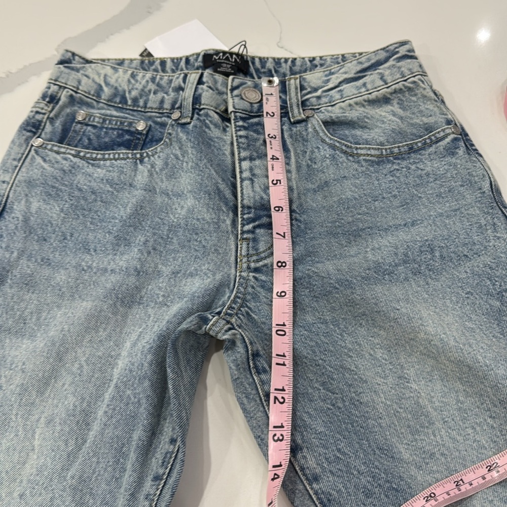 Straight Rigid Jean - Picture 7 of 9
